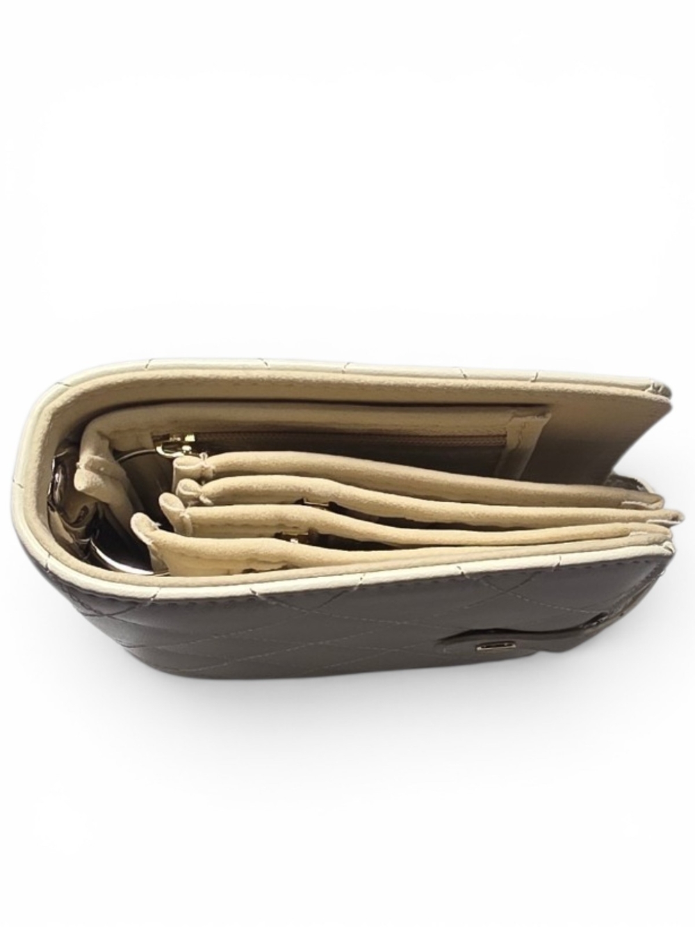Vlando Travel Jewelry Organizer Case | Quilted Cream Faux Leather | Velvet Lined - Picture 3 of 11